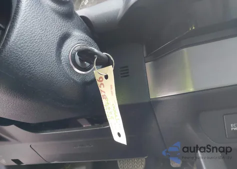 2017 Toyota Tacoma Sr z USA, uszkodzony, nr VIN 5TFAX5GNXHX092803